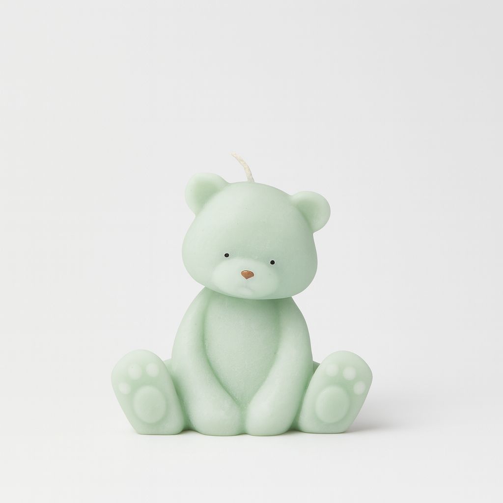 Mint Bliss Bear Scented Candle – Pastel Green Wax Sculpture