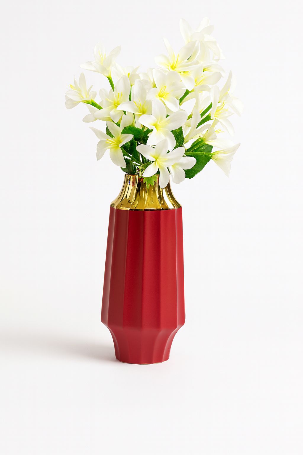 Crimson Luxe Jar Vase – Red & Gold Ceramic