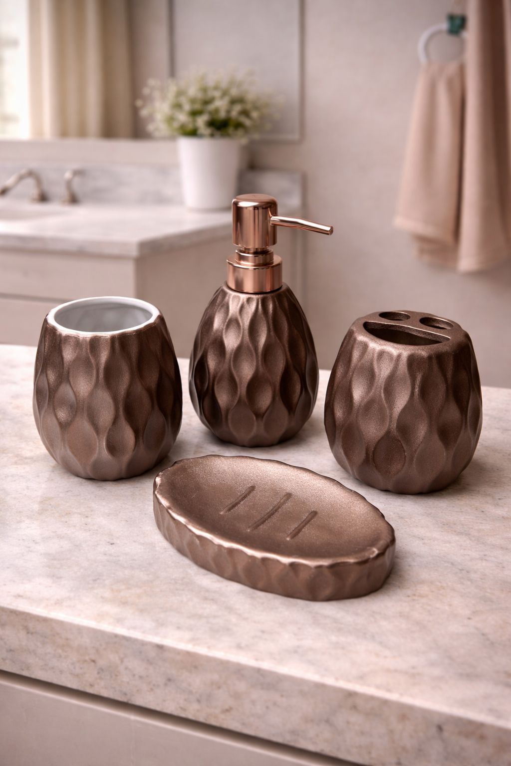Modern Gilded Speckle 4-Piece Bathroom Accessory Set