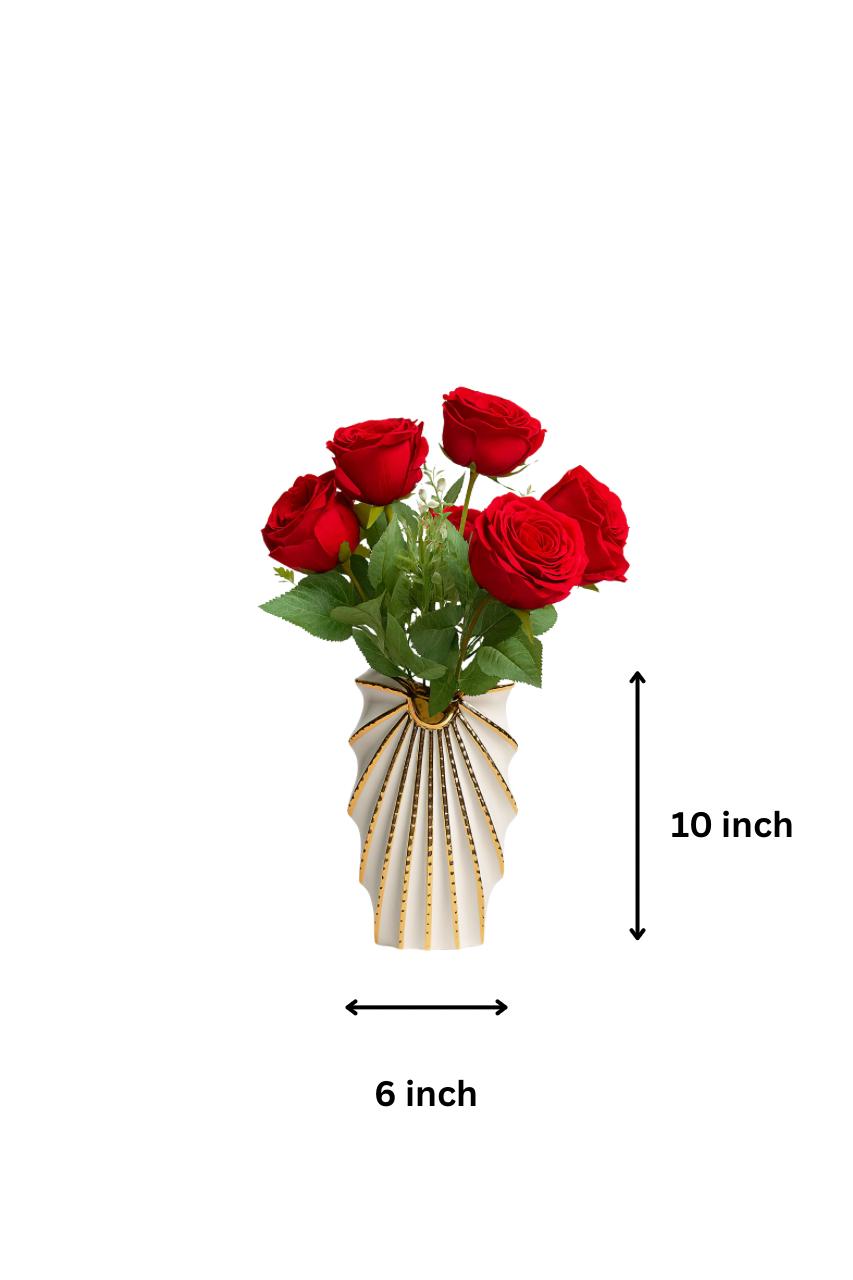 Aurora Pleat Ceramic Vase – White & Gold